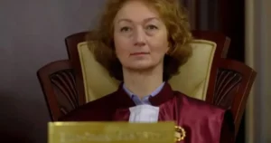 VESTE BUNĂ PENTRU PENSIONARI