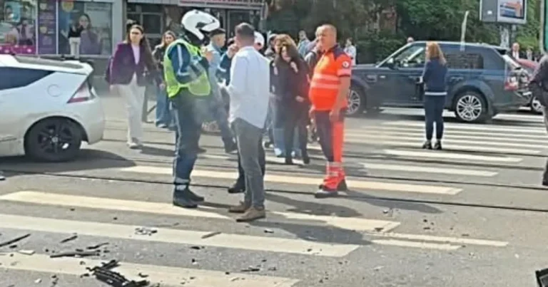 Ambulanță spulberată pe Șoseaua Ștefan cel Mare: Liniile 1 și 10 blocate și trafic paralizat